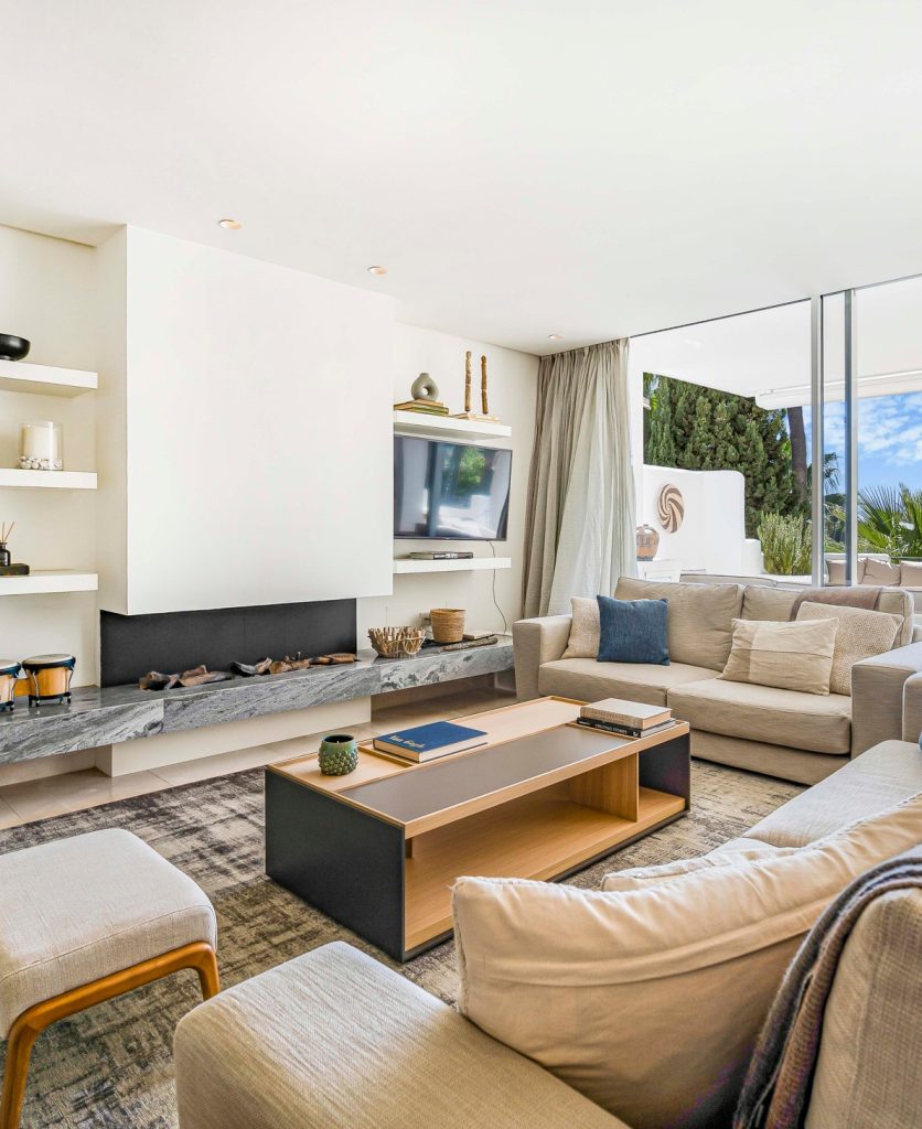 Penthouse Duplex in Marina Puente Romano