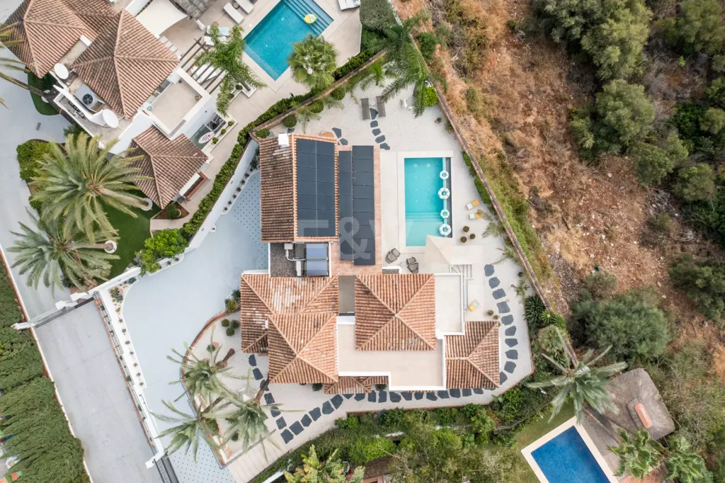 Contemporary Villa in Las Lomas del Marbella Club